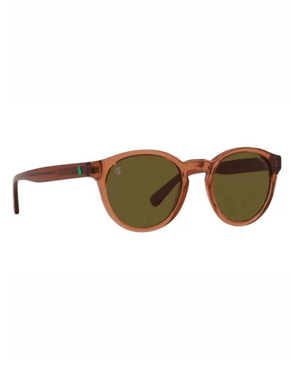 Descubre la elegancia y protección con los lentes solares Polo Ralph Lauren para hombre. Diseño atemporal, comodidad incomparable y máxima protección UV para cada ocasión.