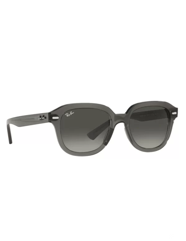 WEBP Eleva tu look con los lentes solares Ray-Ban modelo Erik para hombre. Protección UV, diseño sofisticado y durabilidad incomparables.